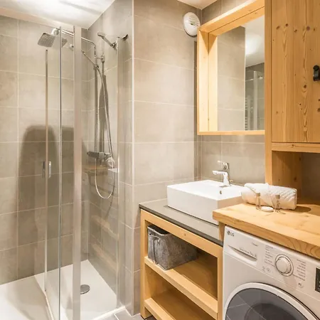 Du Meu - Welkeys Apartmán